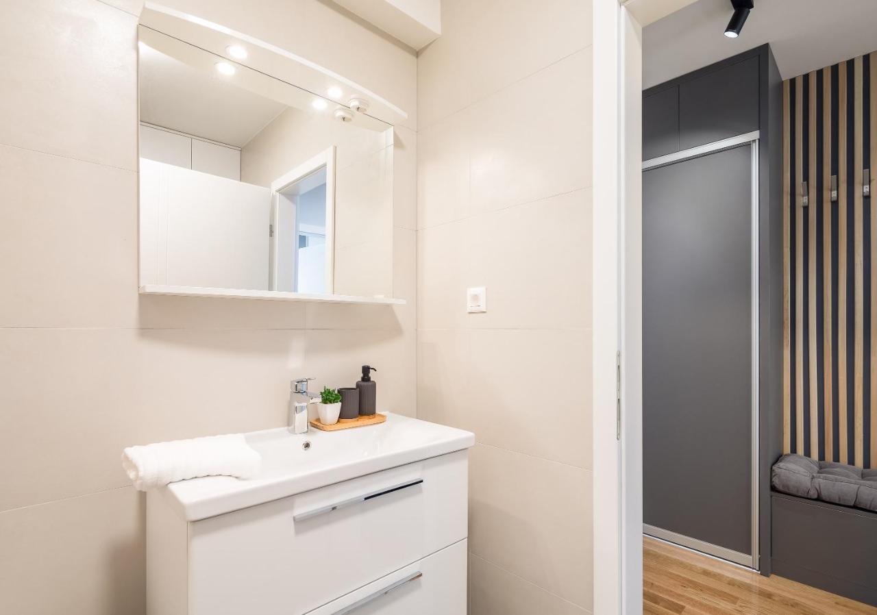 A&N Apartment - Partial Sea View And Free Parking Makarska Zewnętrze zdjęcie